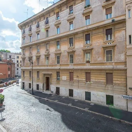 Apartamento Pantheon, Campo De Fiori Mini Garden Roma