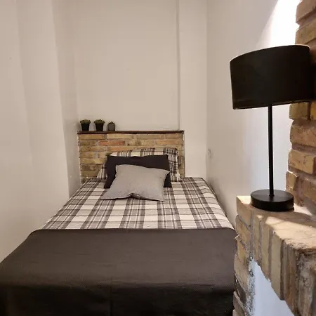 Pantheon, Campo De Fiori Mini Garden Apartment