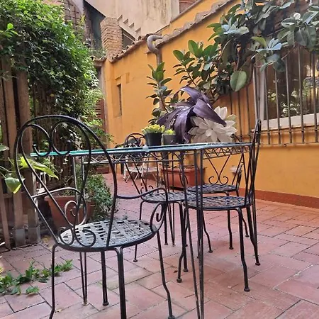 Pantheon, Campo De Fiori Mini Garden Apartment Rome