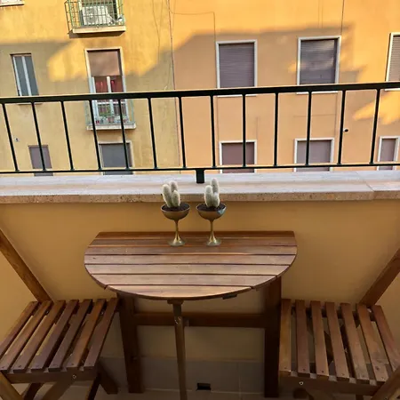 Apartament Portico Di Ottavia Prime Location With Internal Courtyard Rzym