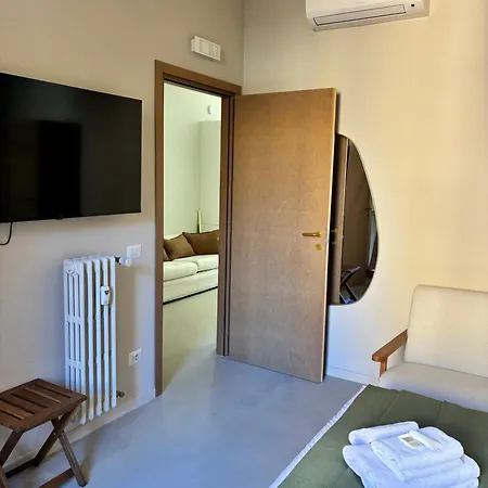 Portico Di Ottavia Prime Location With Internal Courtyard * Rom