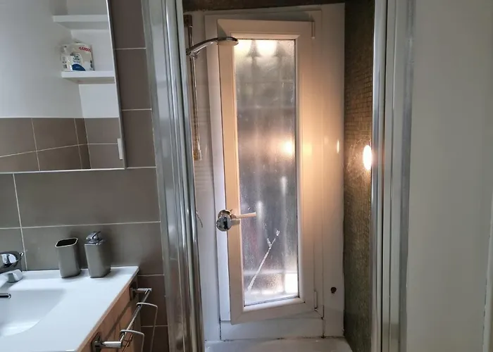 Pantheon, Campo De Fiori Mini Garden Rome