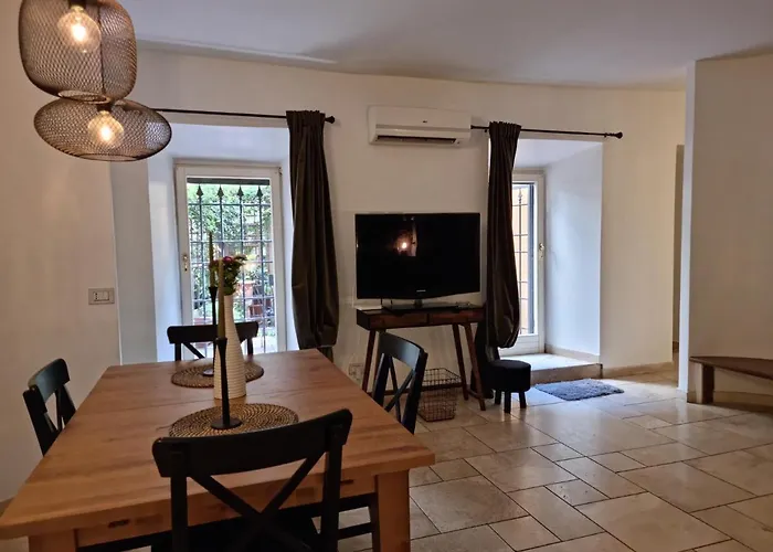 Appartement Pantheon, Campo De Fiori Mini Garden Rome